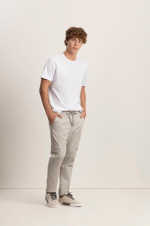 CAMISETA BRANCA DEGOTE REDONDO 976 FICO