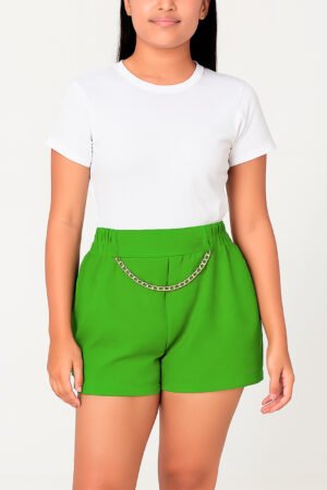 SHORT FEMININO EM DUNA COM CINTO CORRENTE